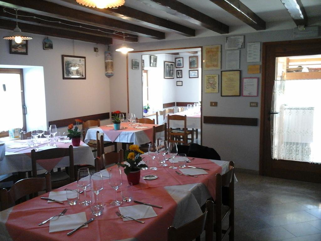 Agriturismo Pian Dei Tass บาร์ชิส ภายนอก รูปภาพ